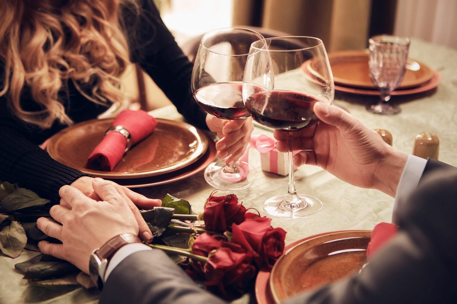Italian Romance Night: 5 Romantic Cooking Date Nights