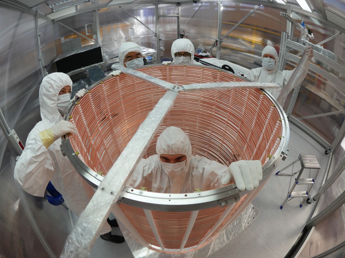 In the World of Physics, a failed experiment In the World of Physics, a failed experiment