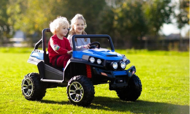 Electric Cars for Kids: Buying Overview