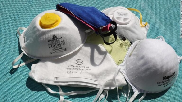 N95 and FFP2 face masks