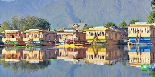 Kashmir tour package : everything to know