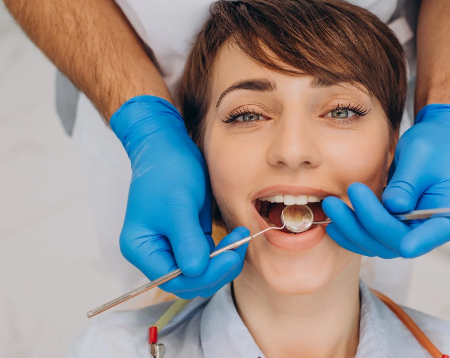 Professional Oral Cancer Screening by Emergency Dentist