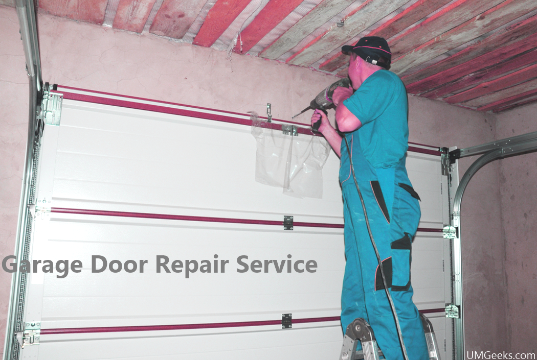 Choosing the Right Garage Door Repair Service