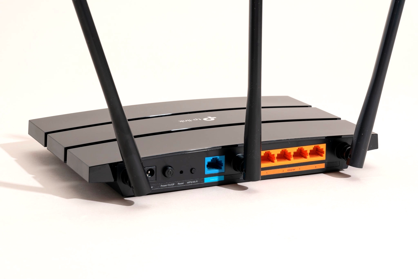 5 Things to Keep in Mind Before Buying Best Wireless Router