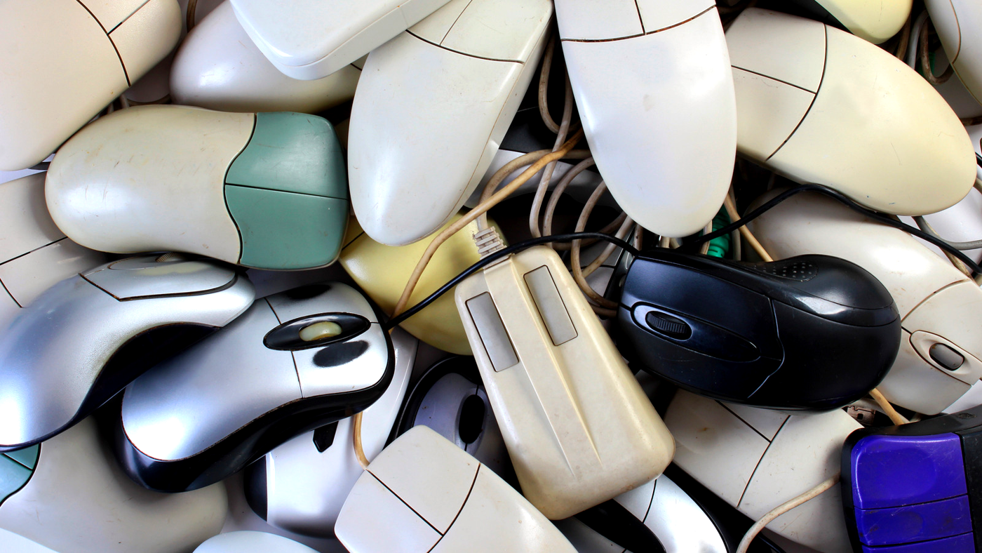 5 Uses for an Old Computer Mouse