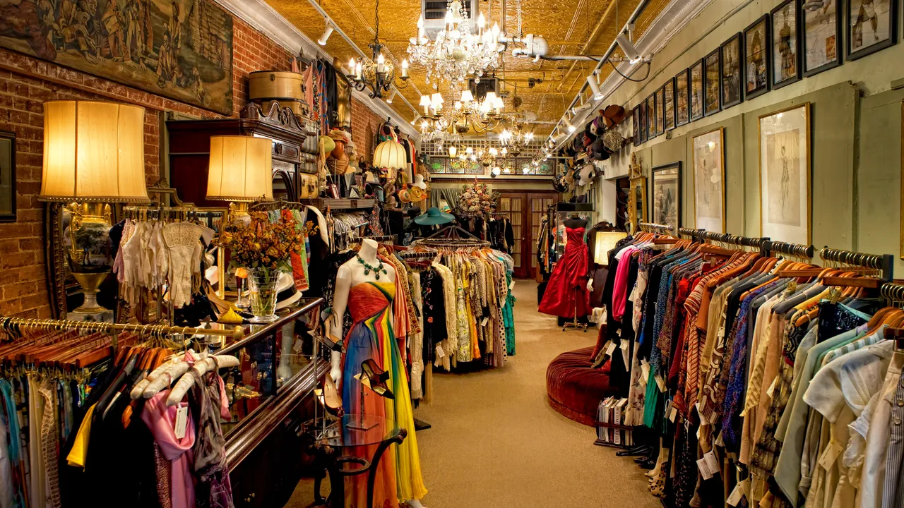 A True Vintage Shopping Experience