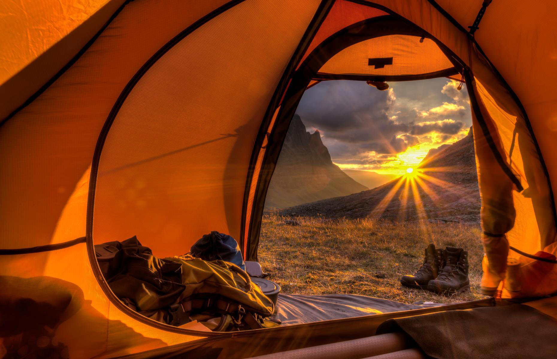 Best Locations Worldwide for Sunset Travel Photography